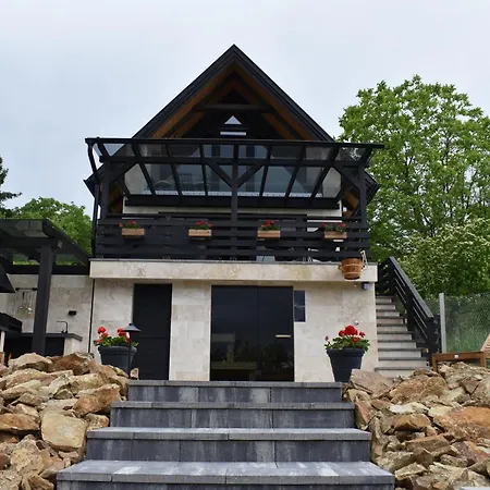 Woodpecker Villa Nagymaros Exterior photo